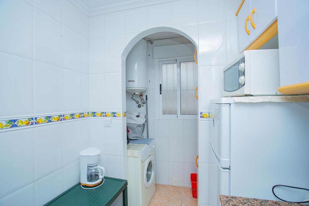 096 Pleasant Place Luis - Alicante Holiday Τορεβιέχα Εξωτερικό φωτογραφία