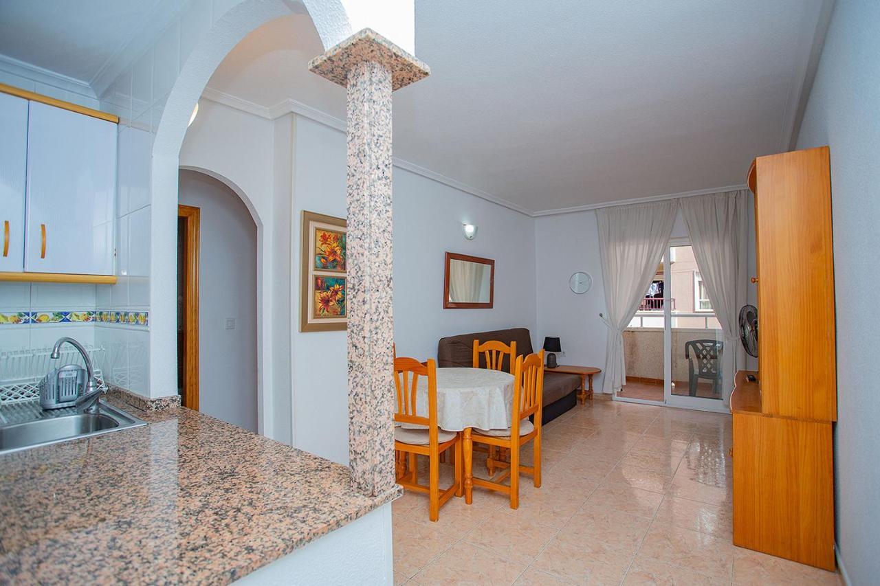 096 Pleasant Place Luis - Alicante Holiday Τορεβιέχα Εξωτερικό φωτογραφία