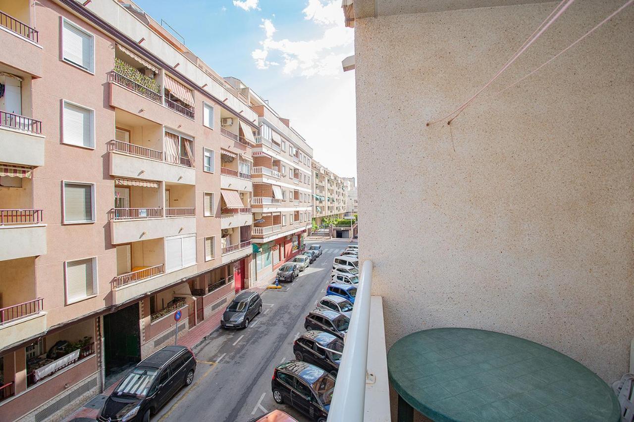 096 Pleasant Place Luis - Alicante Holiday Τορεβιέχα Εξωτερικό φωτογραφία
