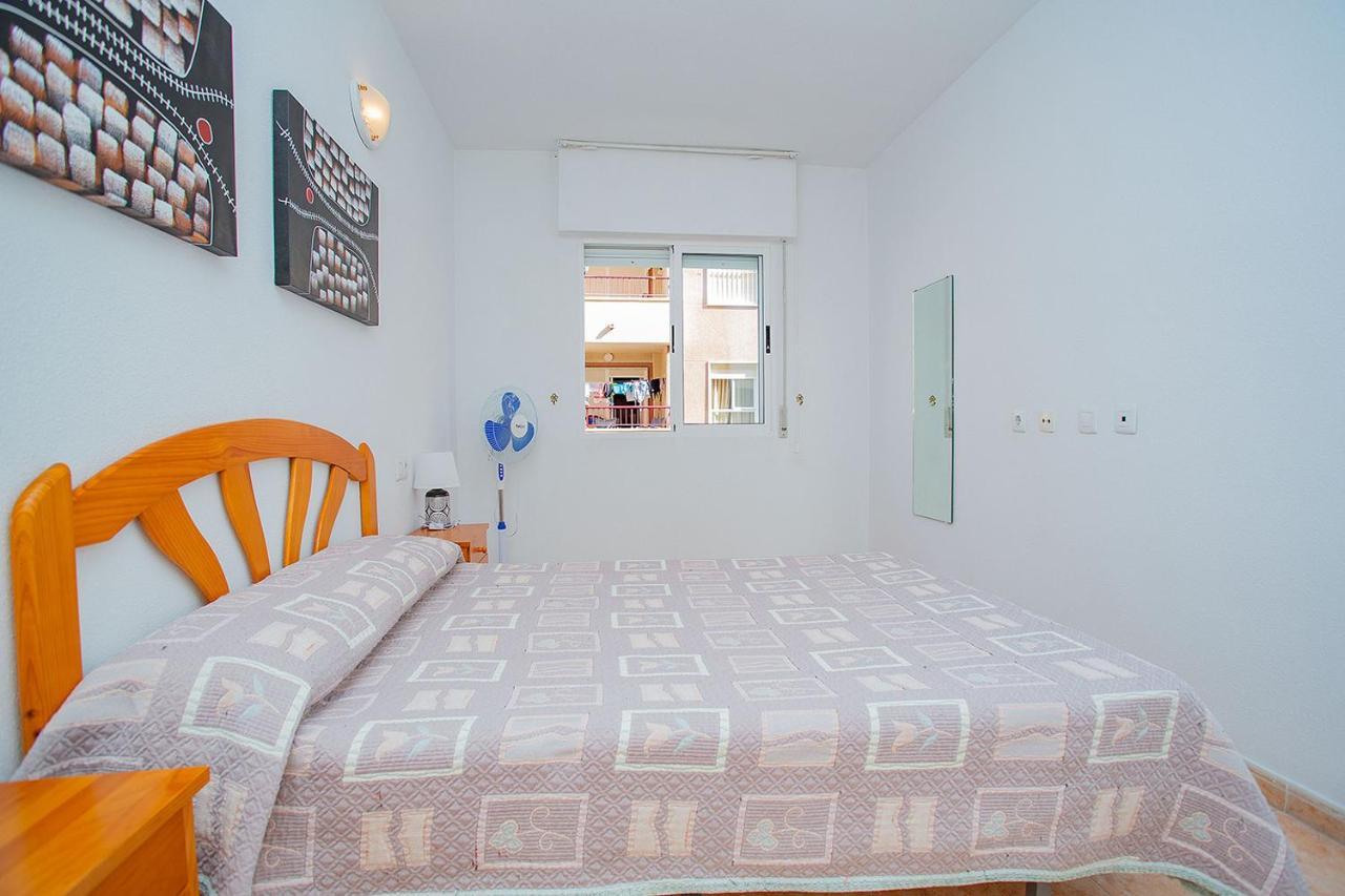 096 Pleasant Place Luis - Alicante Holiday Τορεβιέχα Εξωτερικό φωτογραφία