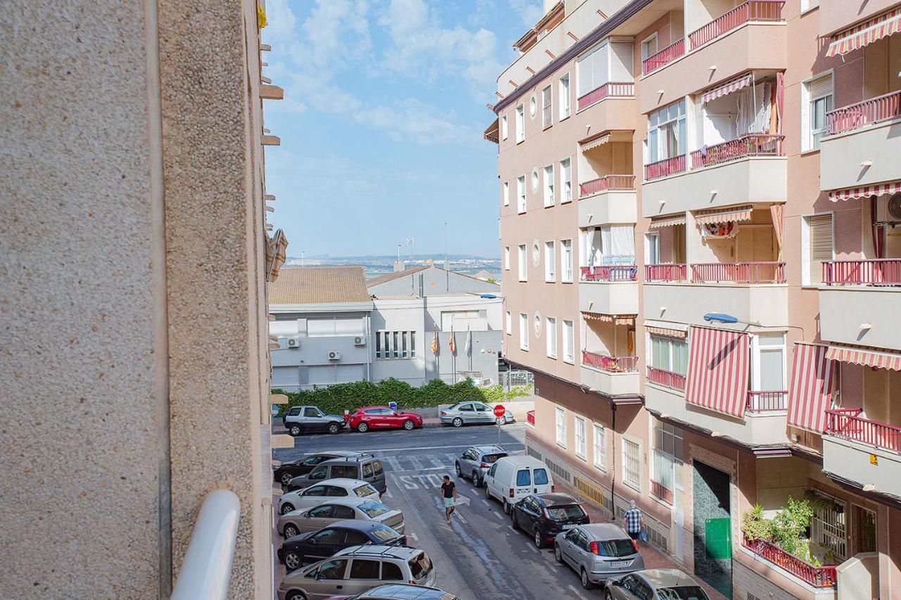 096 Pleasant Place Luis - Alicante Holiday Τορεβιέχα Εξωτερικό φωτογραφία