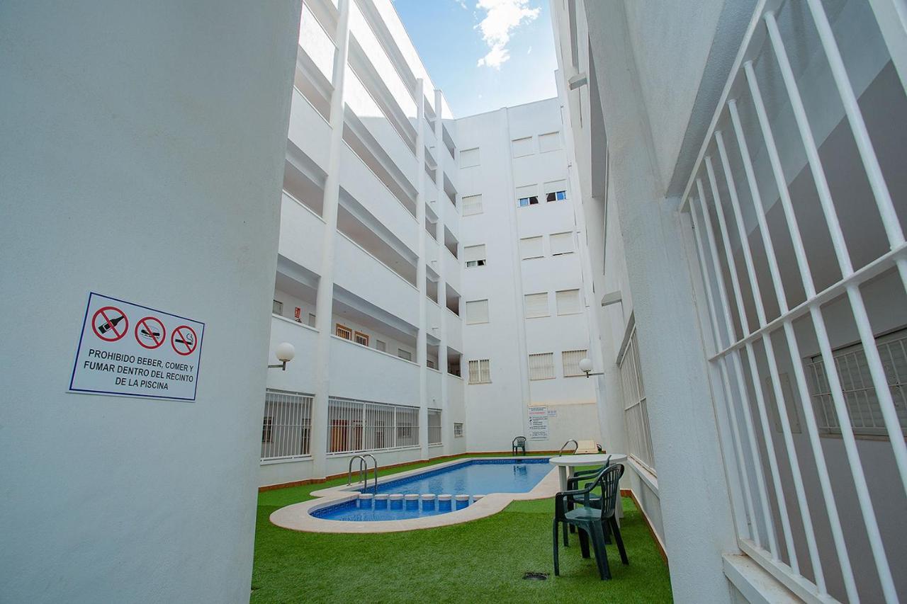 096 Pleasant Place Luis - Alicante Holiday Τορεβιέχα Εξωτερικό φωτογραφία