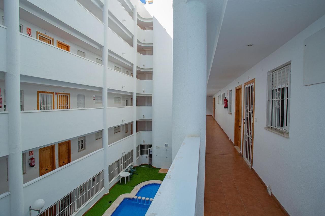 096 Pleasant Place Luis - Alicante Holiday Τορεβιέχα Εξωτερικό φωτογραφία